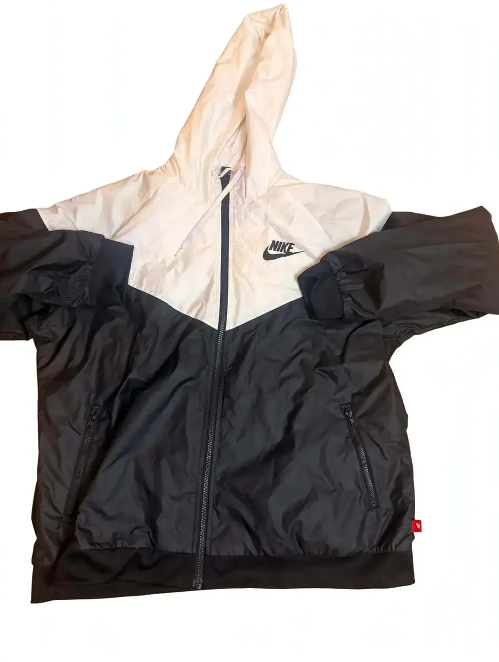 Nike Sportswear Windrunner Black and White Hooded Jacket Youth XL 16